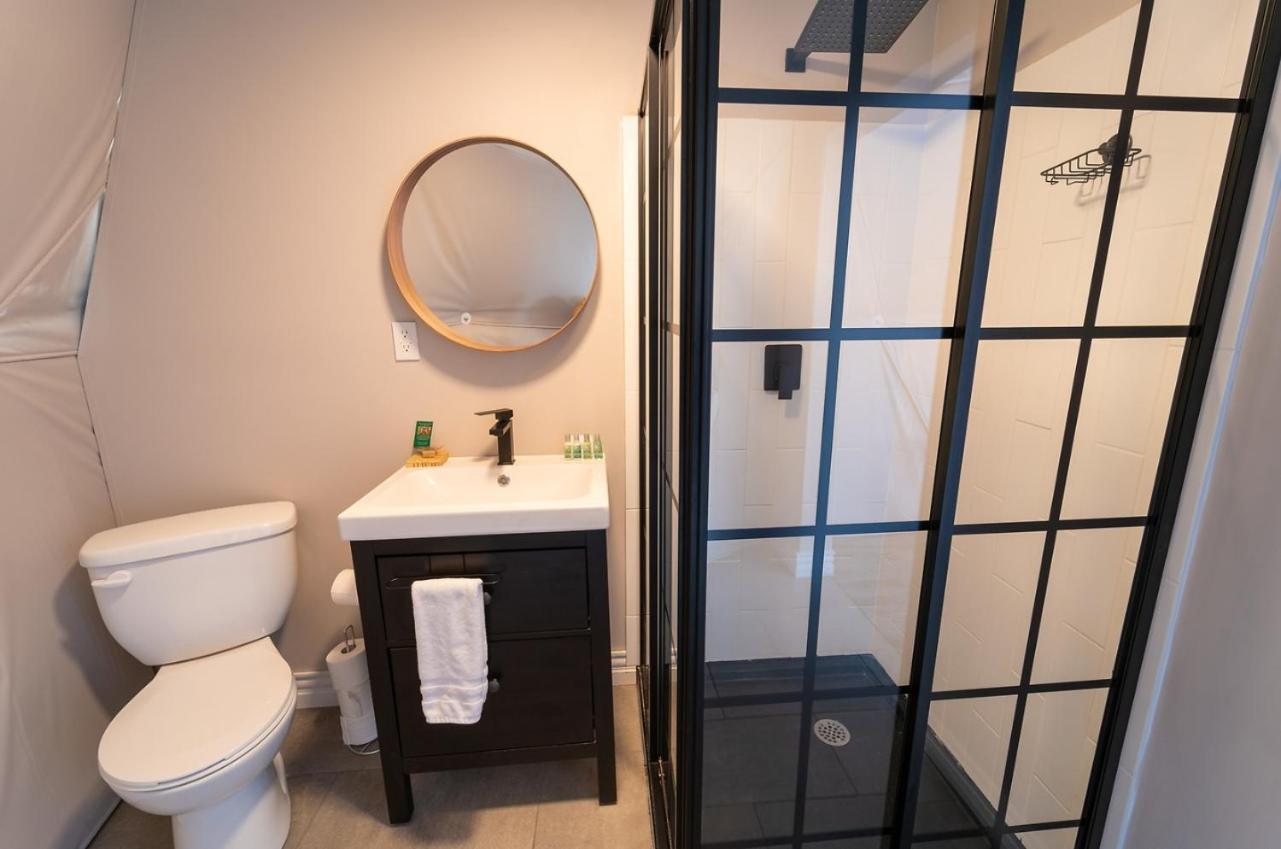 Gravity Luxury Domes 호텔 South Maitland 외부 사진