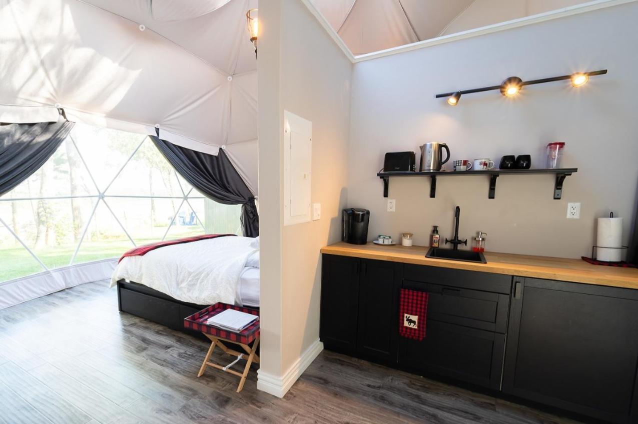 Gravity Luxury Domes 호텔 South Maitland 외부 사진